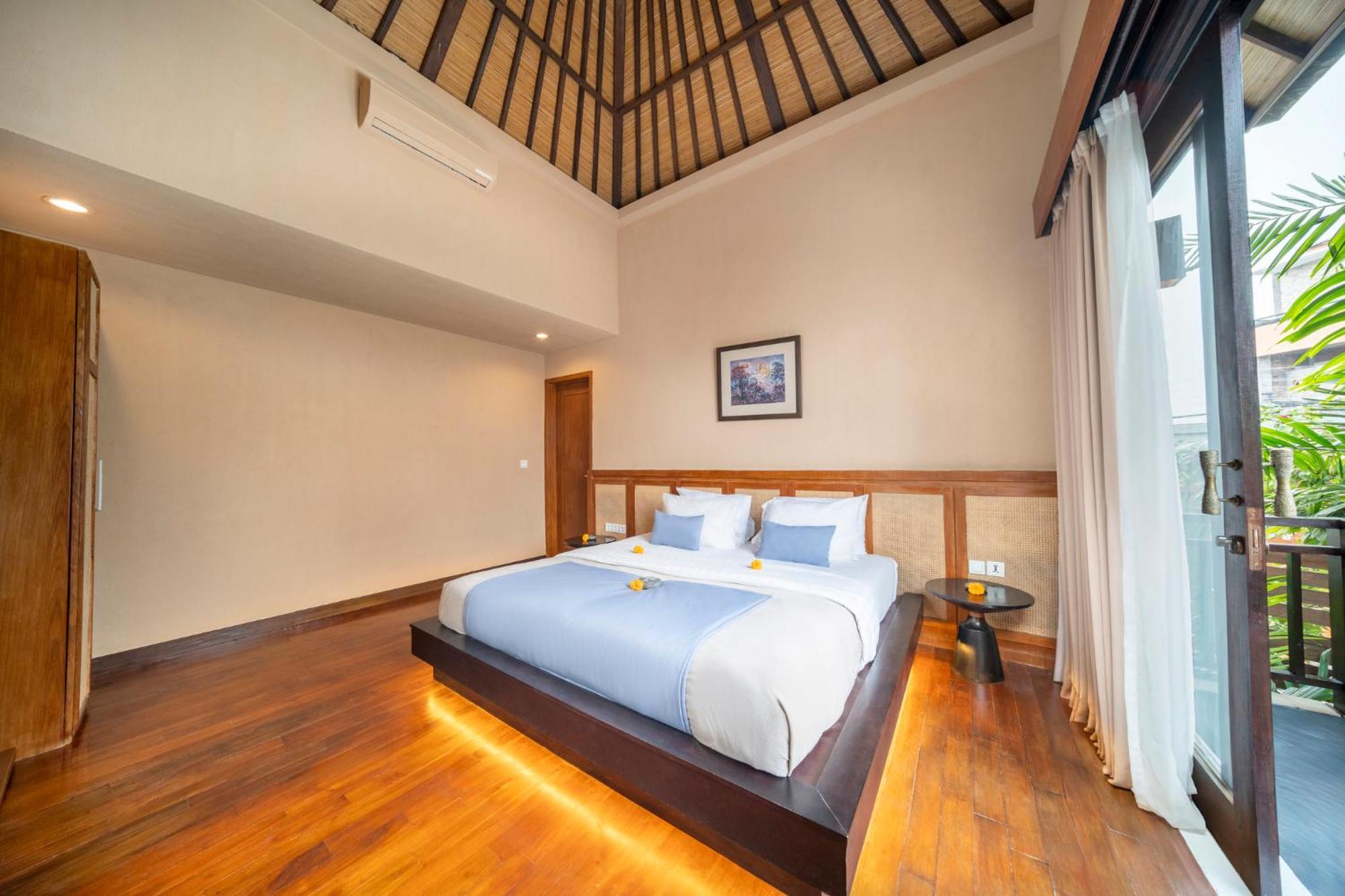 Canggu Circle Villa By Ini Vie Hospitality Ngoại thất bức ảnh