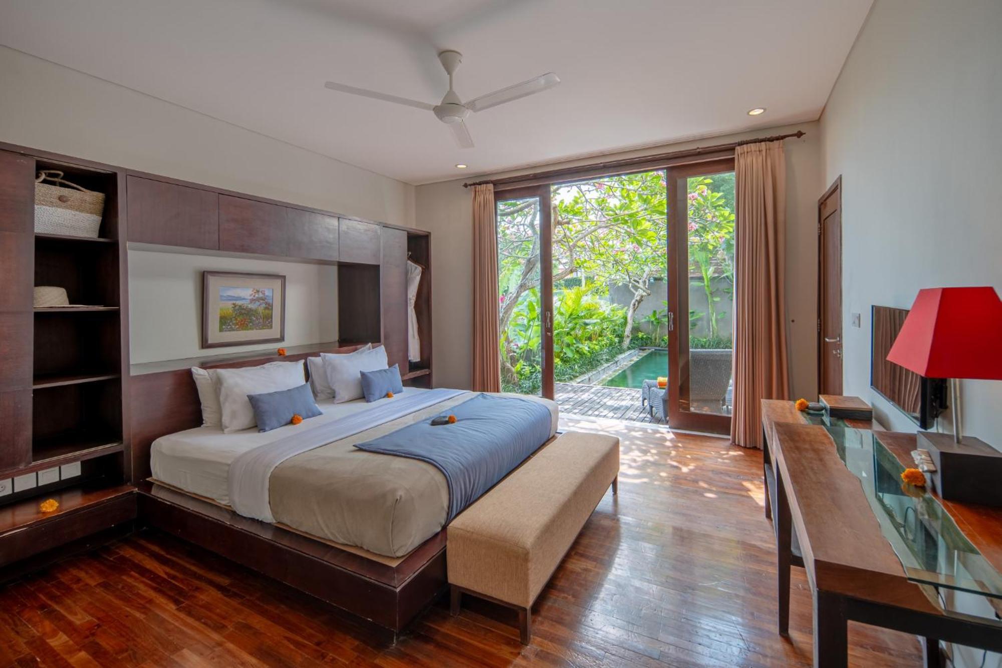 Canggu Circle Villa By Ini Vie Hospitality Ngoại thất bức ảnh