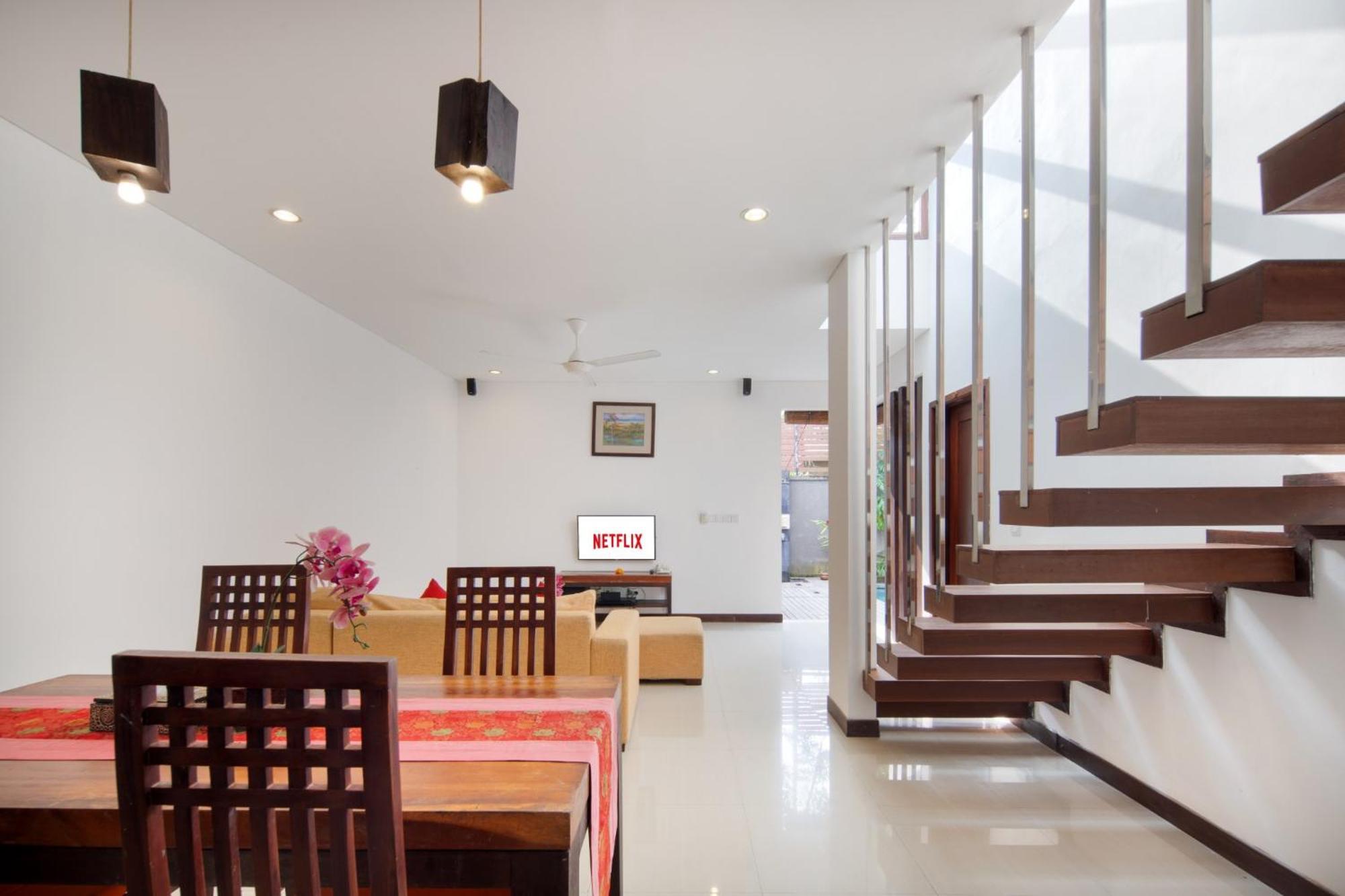 Canggu Circle Villa By Ini Vie Hospitality Ngoại thất bức ảnh
