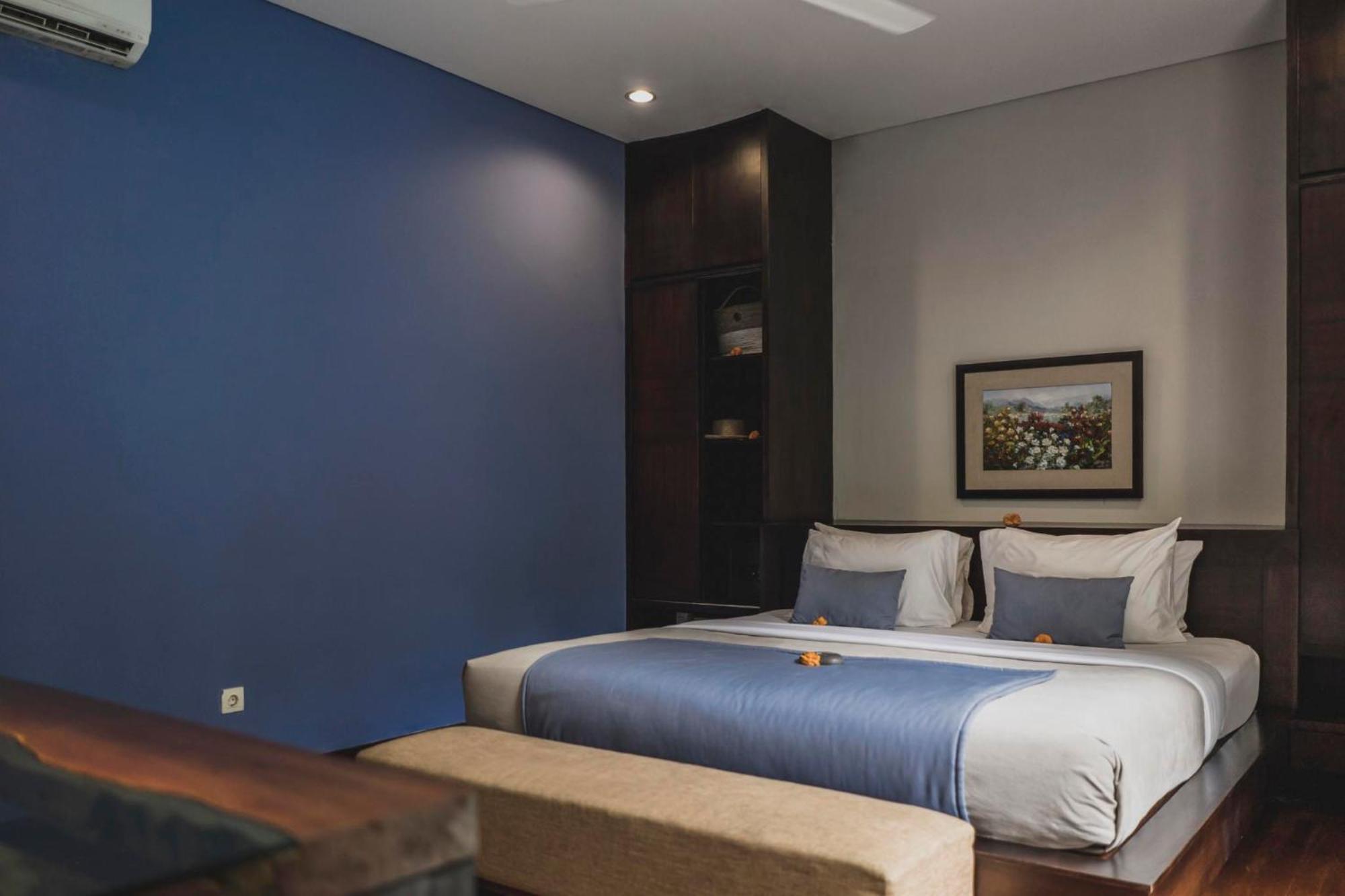Canggu Circle Villa By Ini Vie Hospitality Ngoại thất bức ảnh