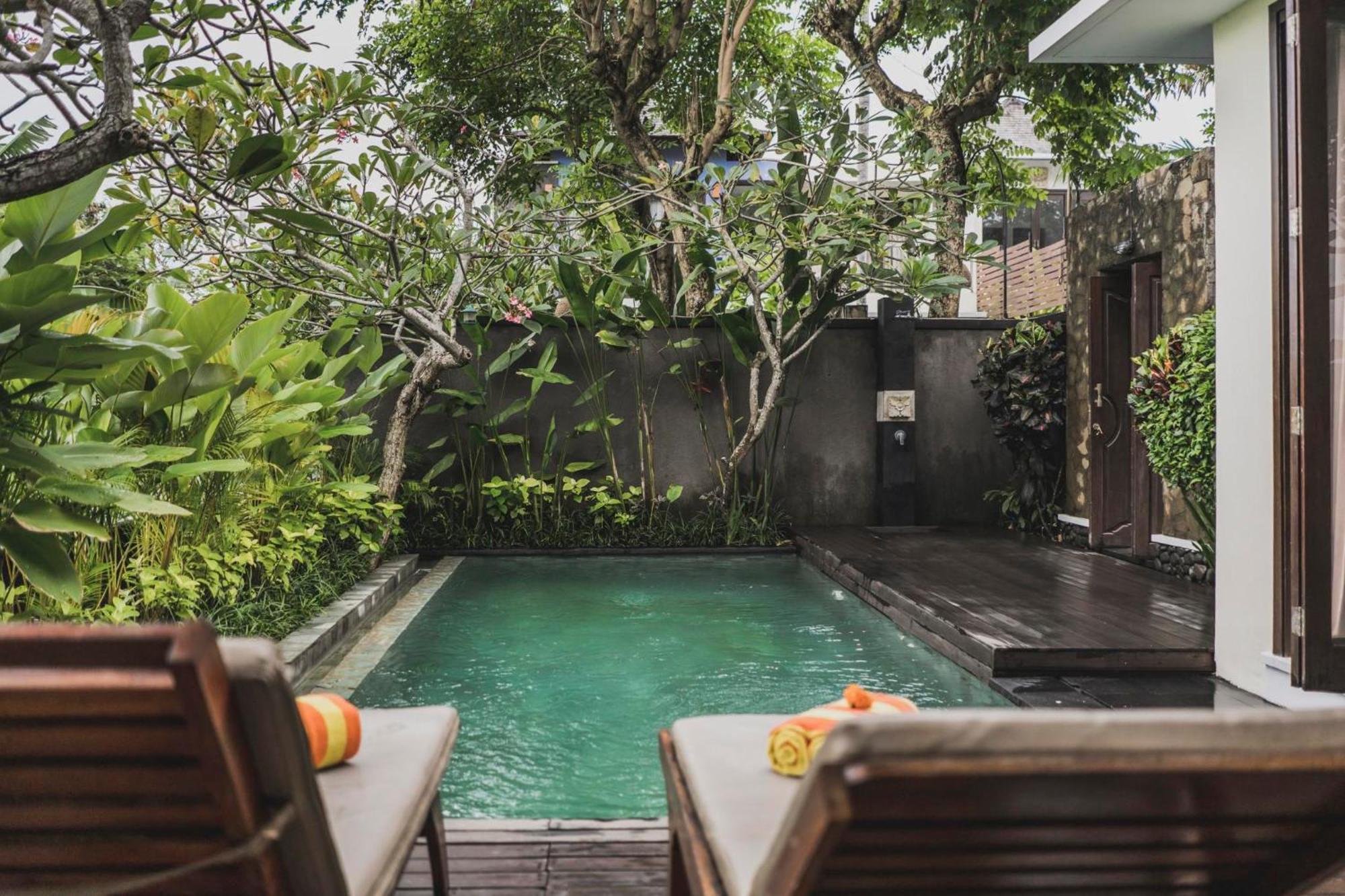 Canggu Circle Villa By Ini Vie Hospitality Ngoại thất bức ảnh